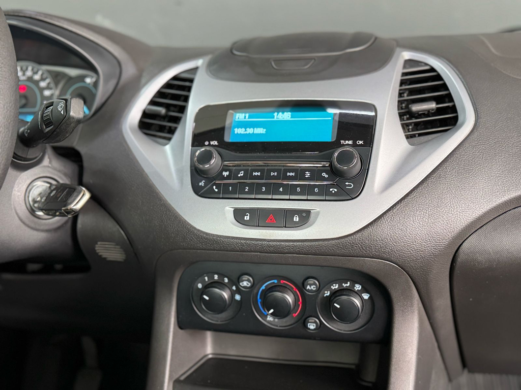 Ford Ka Sedan Preto