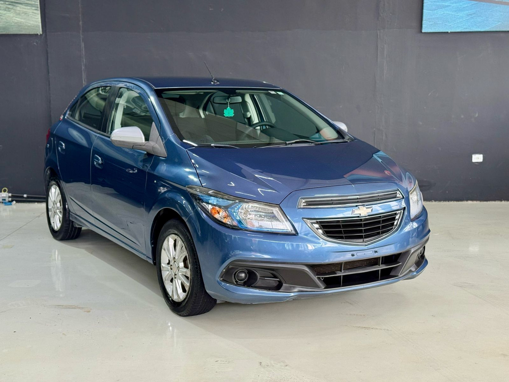 Chevrolet Onix Azul