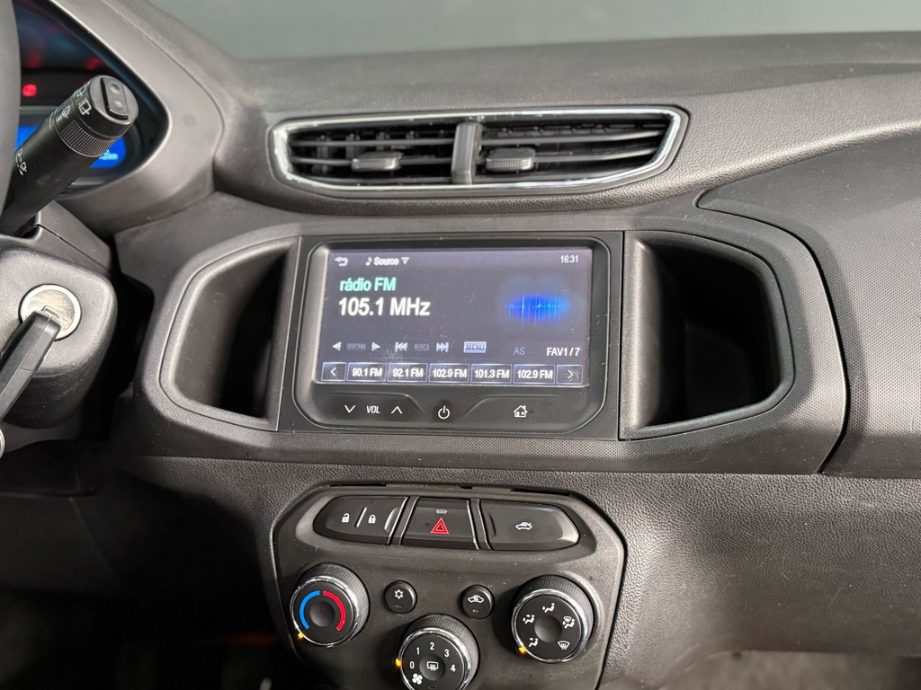 Chevrolet Onix Azul