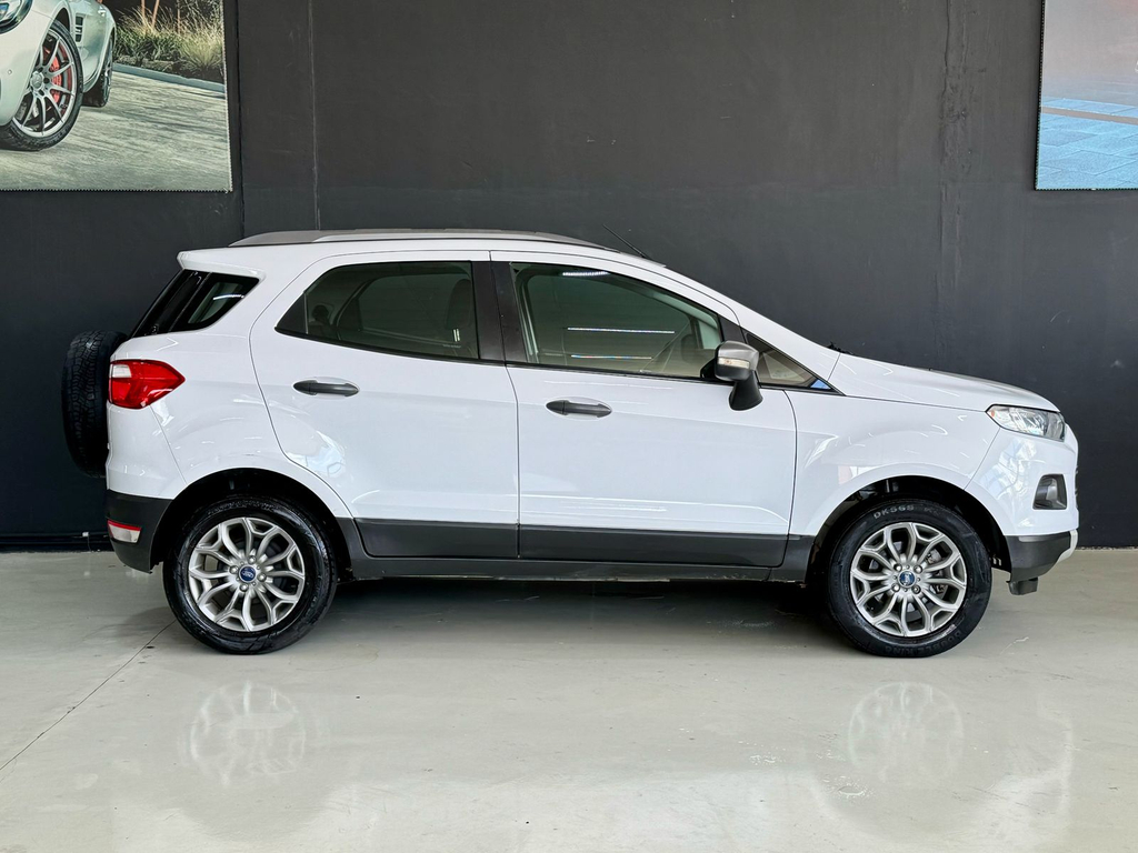 Ford EcoSport Branco