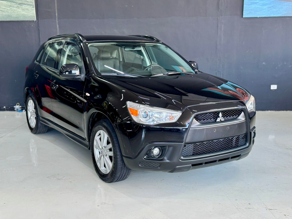 Mitsubishi ASX Preto