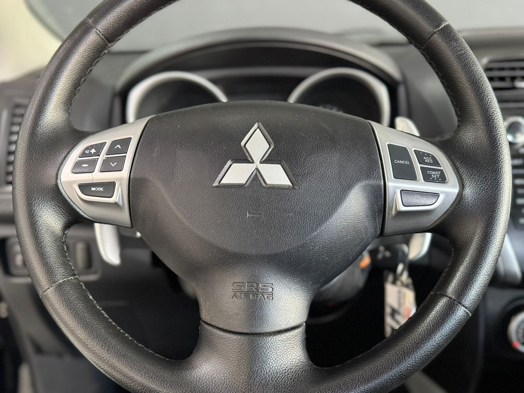 Mitsubishi ASX Preto