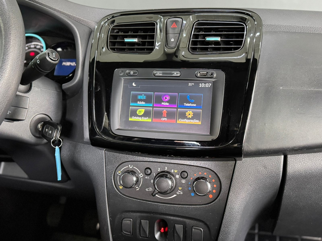 Renault Sandero Branco