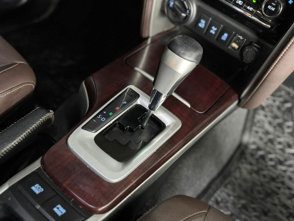 Toyota Hilux Prata