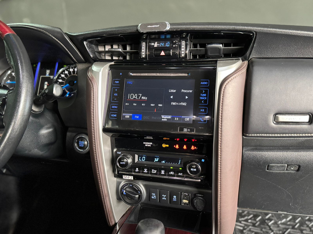 Toyota Hilux Prata