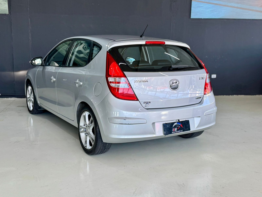 Hyundai i30 Prata