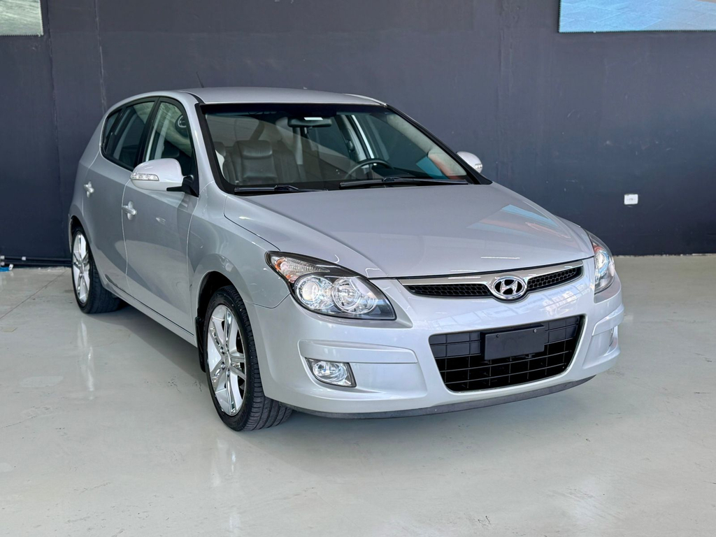 Hyundai i30 Prata