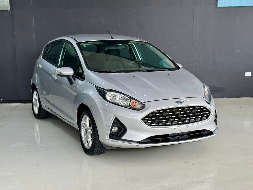 Ford New Fiesta Hatch Prata