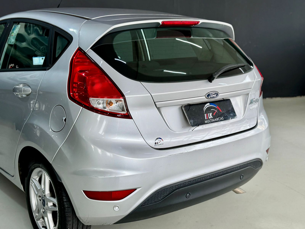 Ford New Fiesta Hatch Prata