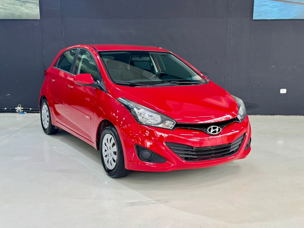 Hyundai HB20 Vermelho