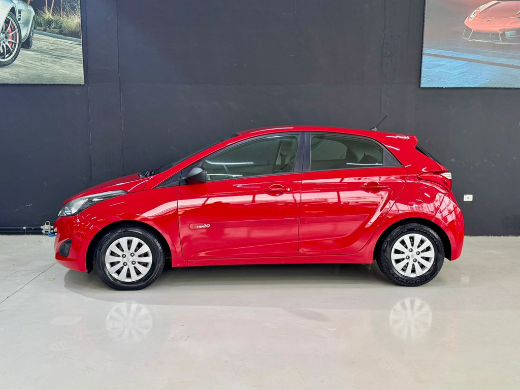 Hyundai HB20 Vermelho