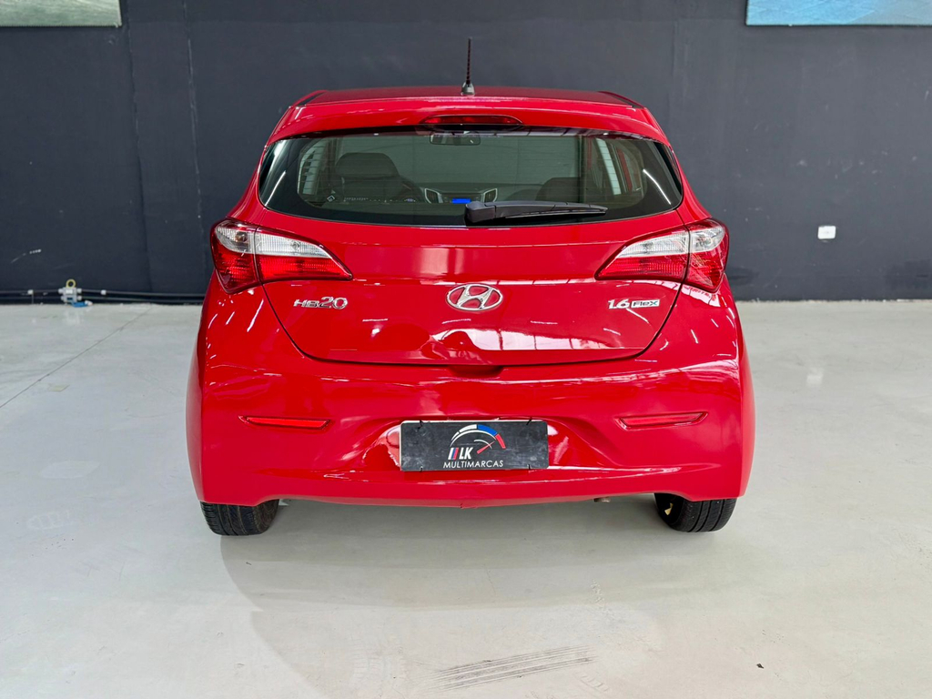 Hyundai HB20 Vermelho