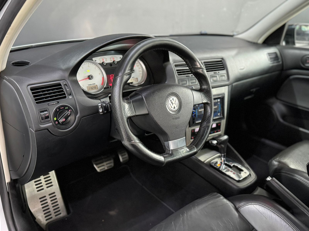 Volkswagen Golf Prata