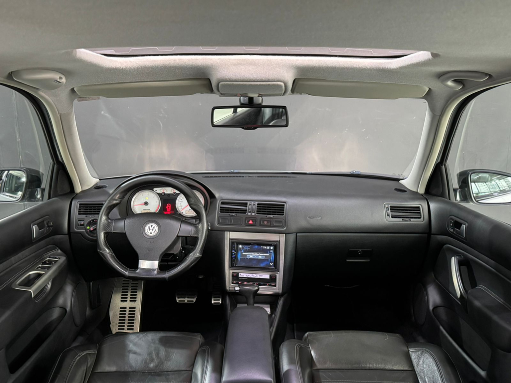 Volkswagen Golf Prata