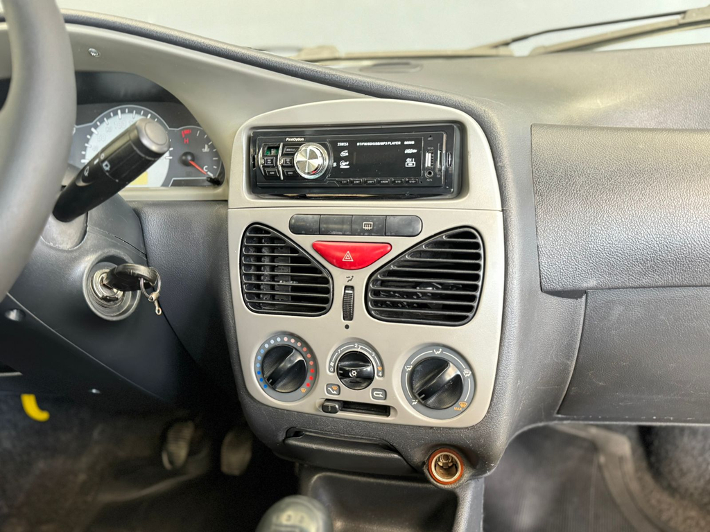 Fiat Palio Prata