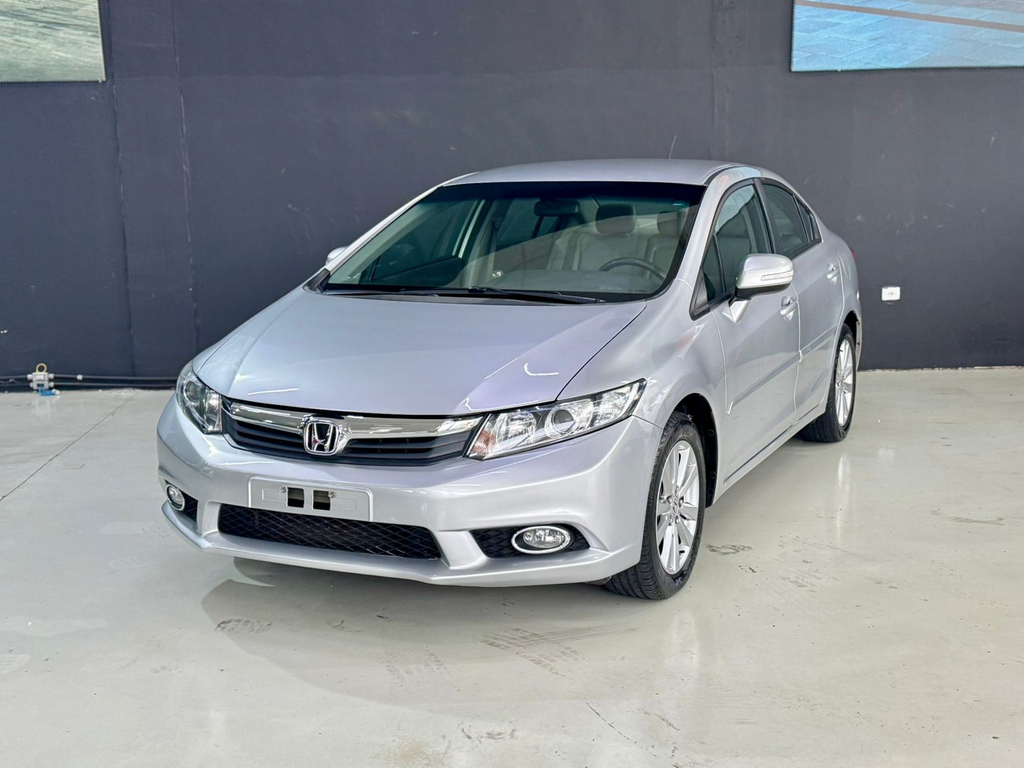 Honda Civic Sedan Prata