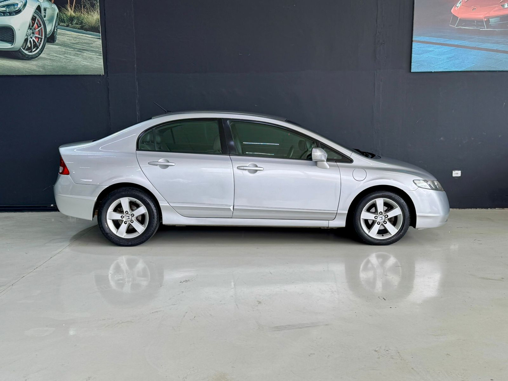 Honda Civic Prata