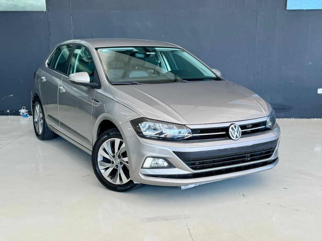 Volkswagen Polo Hatch Prata