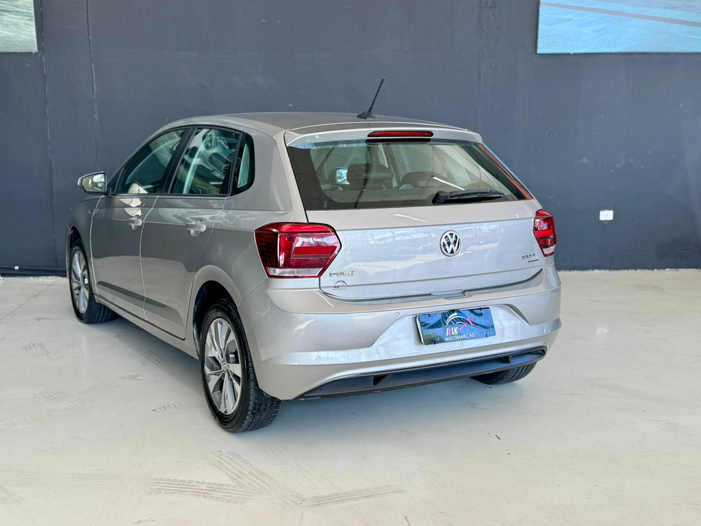 Volkswagen Polo Hatch Prata