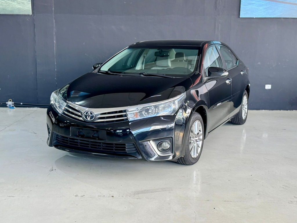 Toyota Corolla Preto