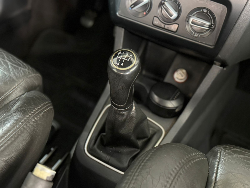 Volkswagen SpaceFox Prata