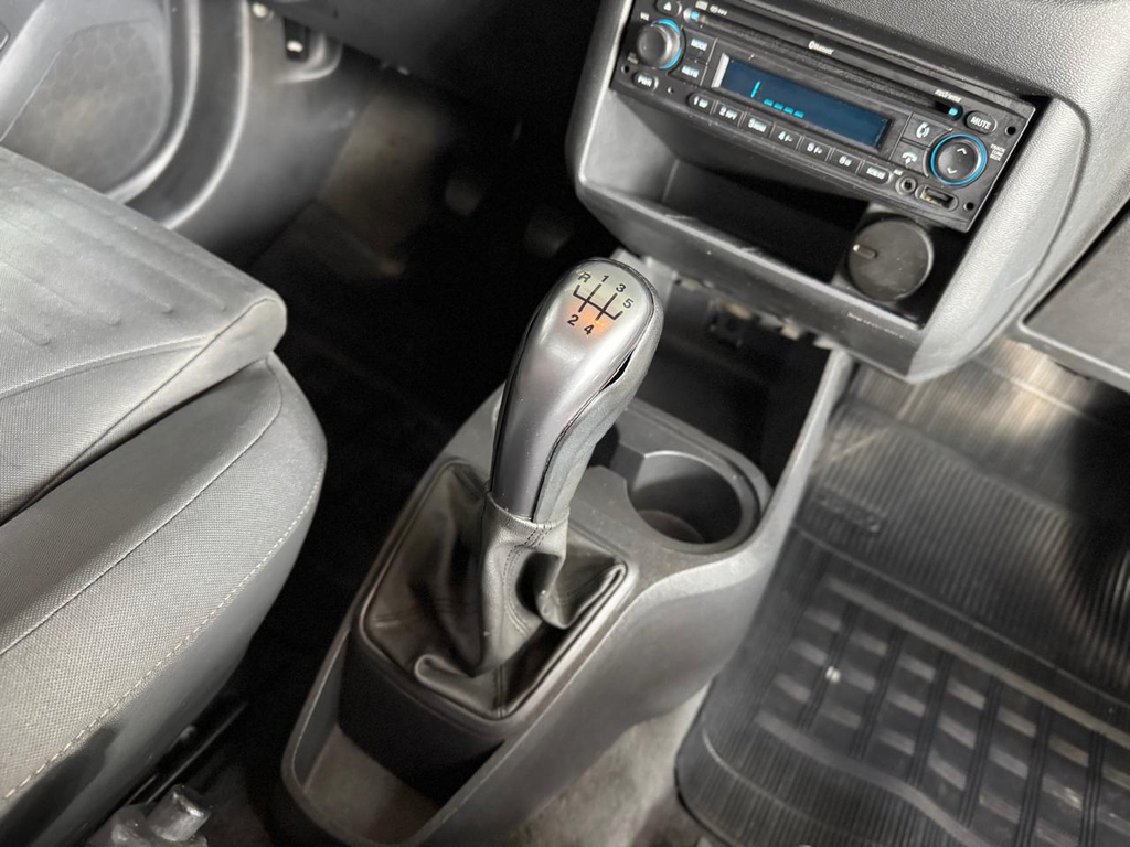Chevrolet Montana Preto