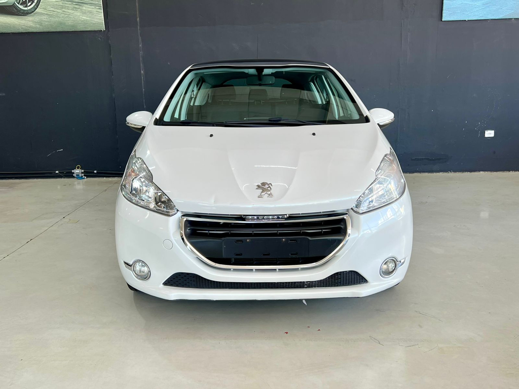 Peugeot 208 Branco