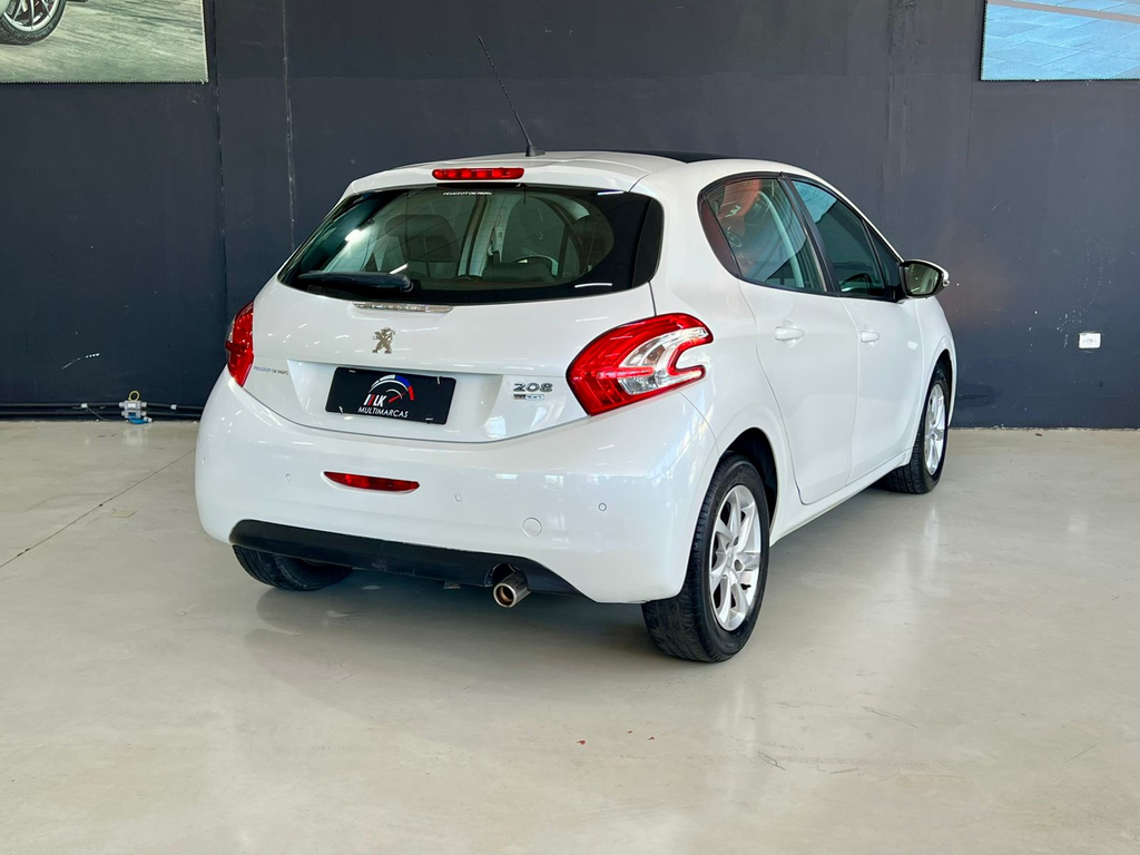 Peugeot 208 Branco