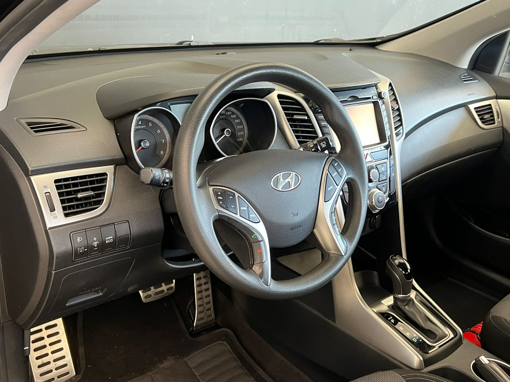Hyundai i30 Preto