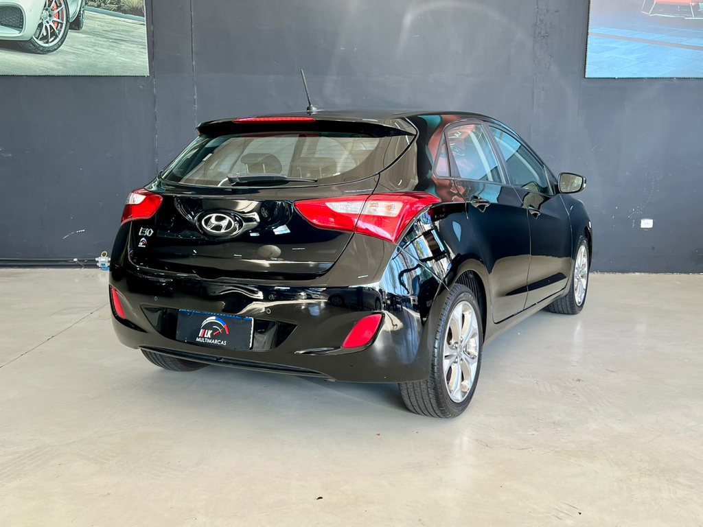Hyundai i30 Preto