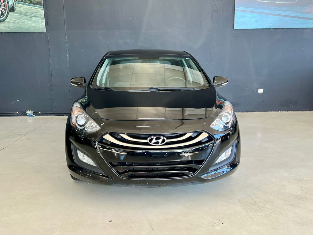 Hyundai i30 Preto
