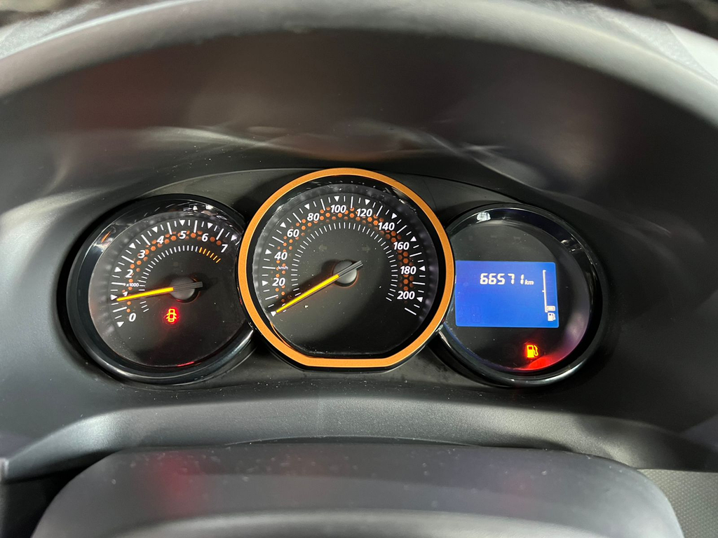 Renault Sandero Stepway Preto
