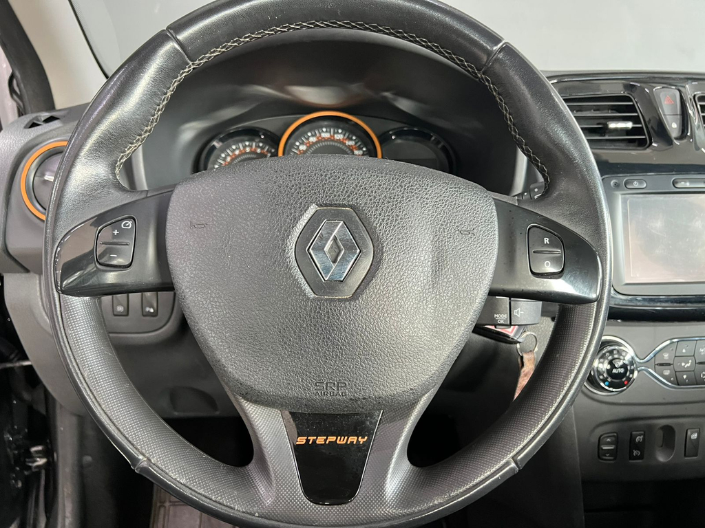 Renault Sandero Stepway Preto