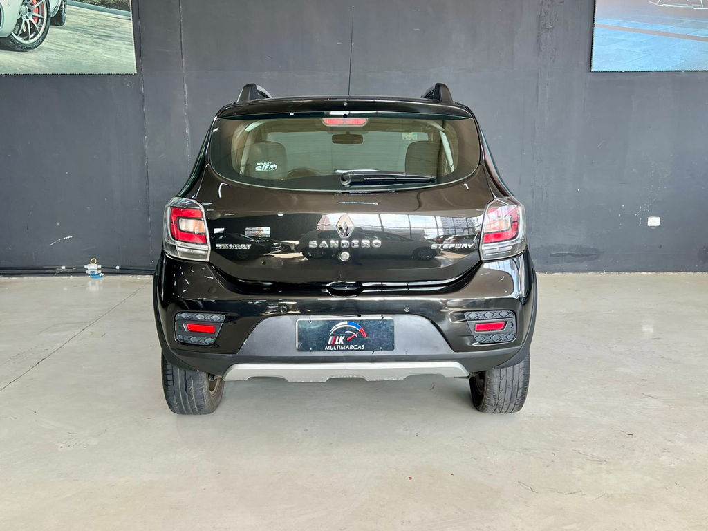 Renault Sandero Stepway Preto