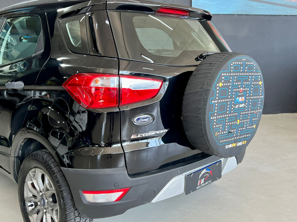 Ford EcoSport Preto