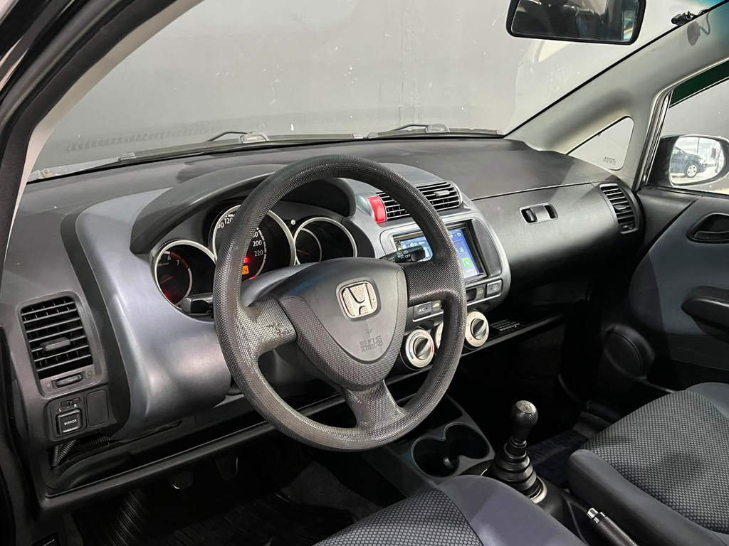 Honda Fit Preto
