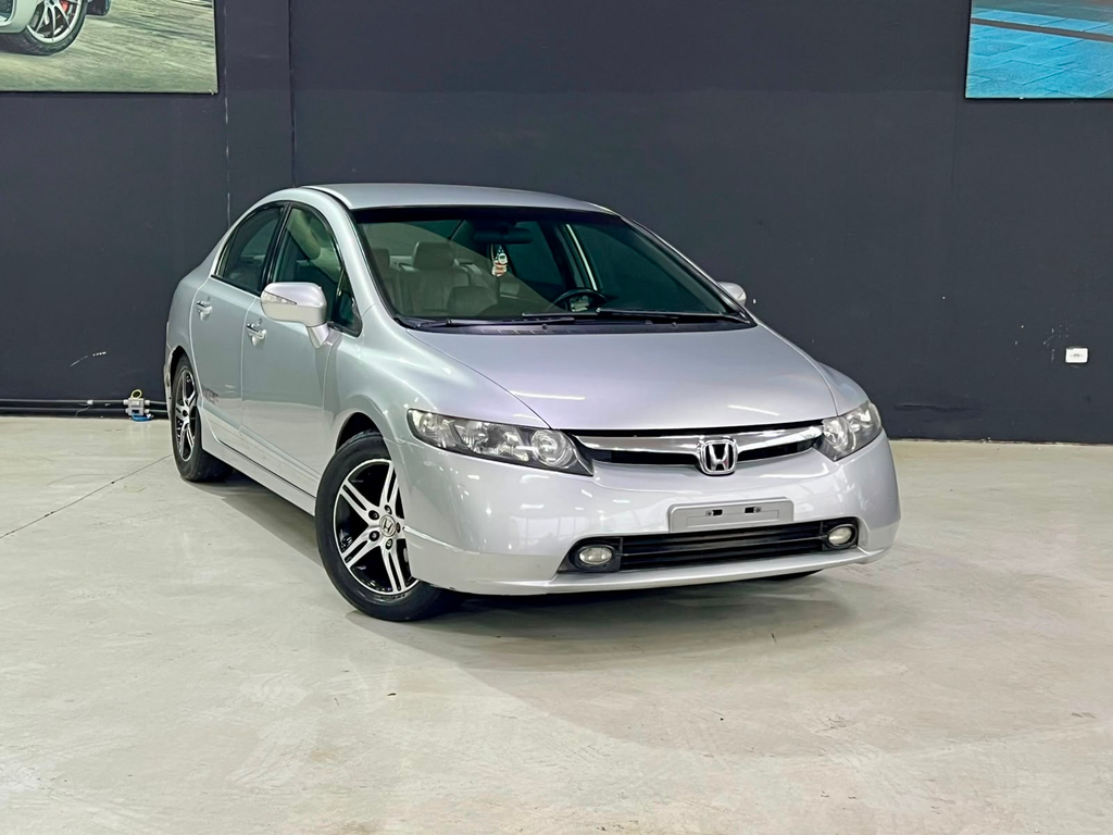 Honda Civic Prata