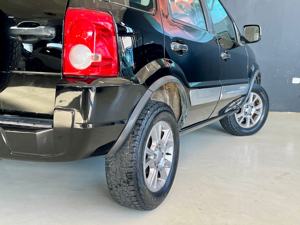 Ford EcoSport Preto