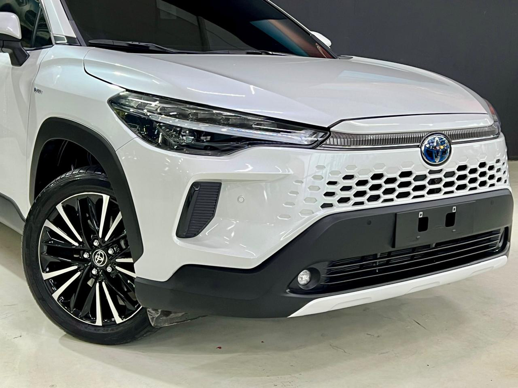 Toyota Corolla Cross Branco