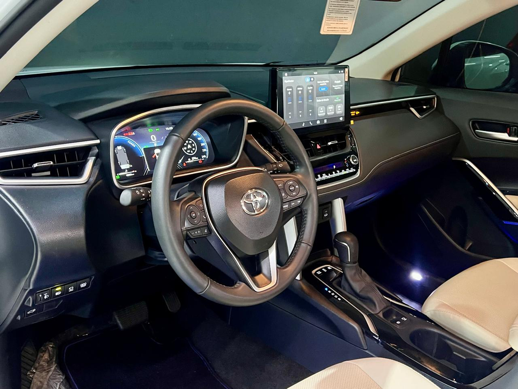 Toyota Corolla Cross Branco