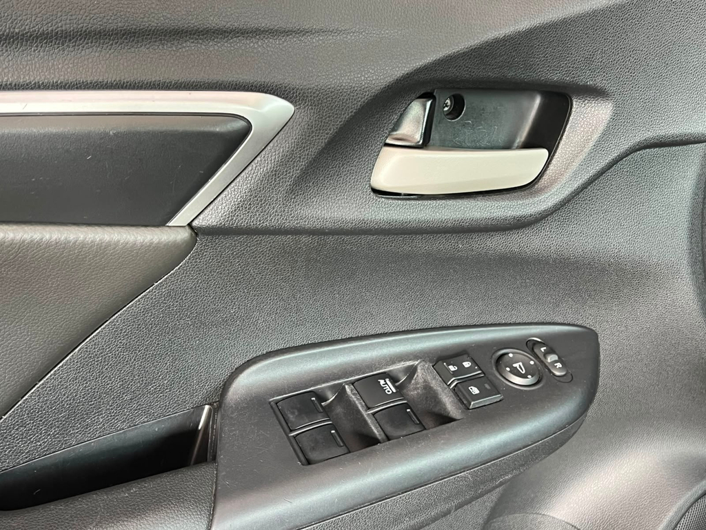 Honda WR-V Cinza