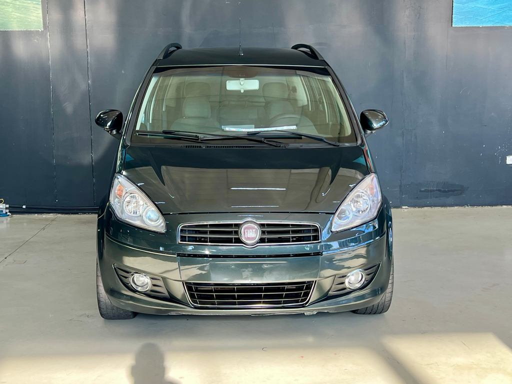 Fiat Idea Cinza