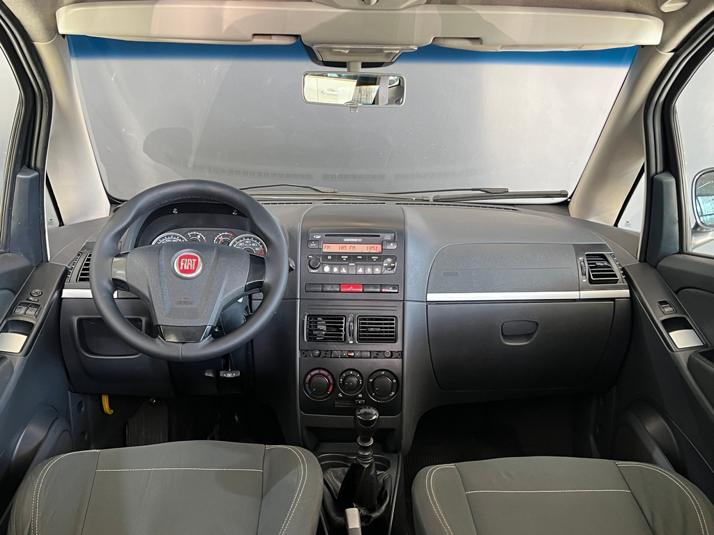 Fiat Idea Cinza