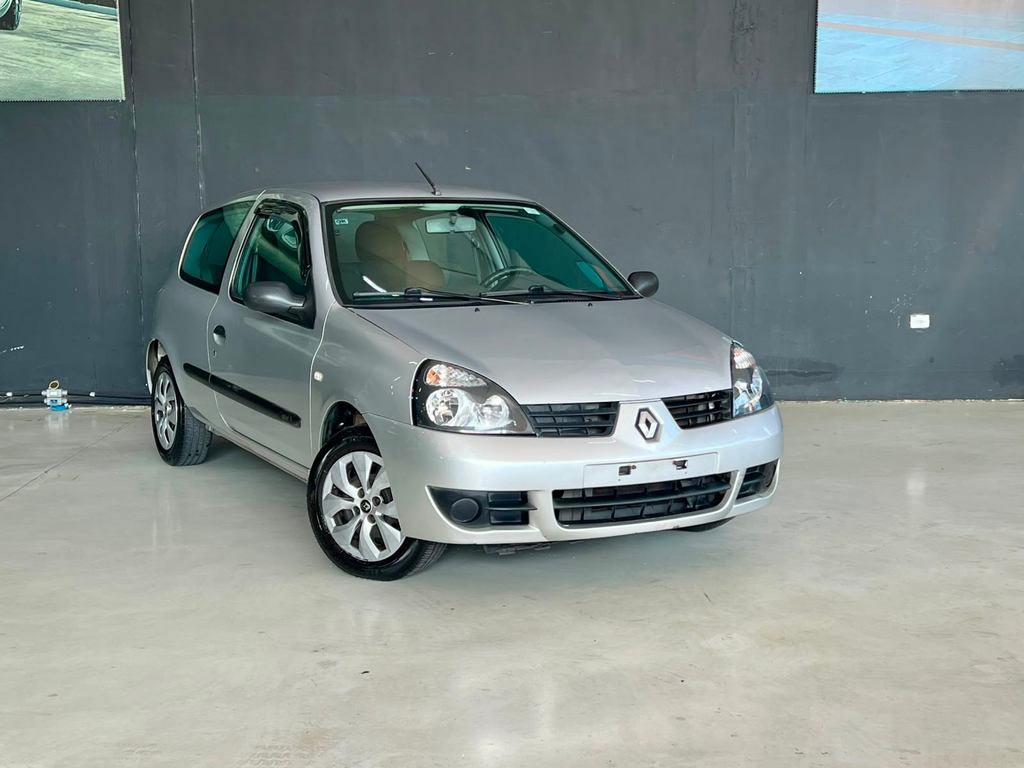Renault Clio Prata