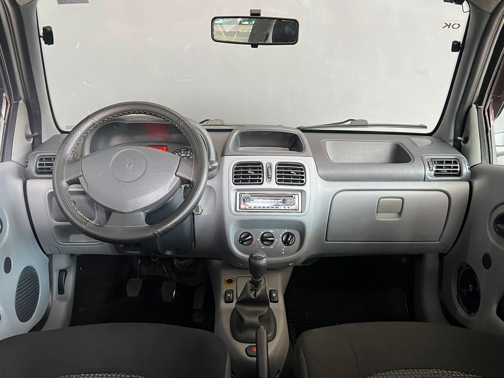 Renault Clio Prata