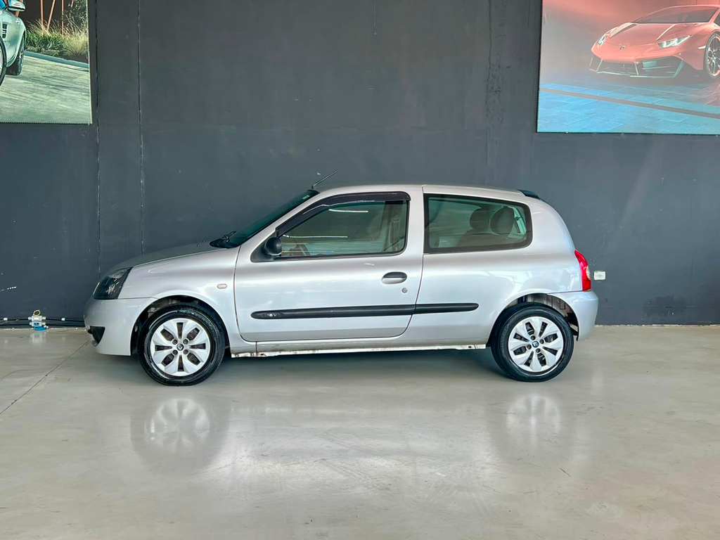 Renault Clio Prata