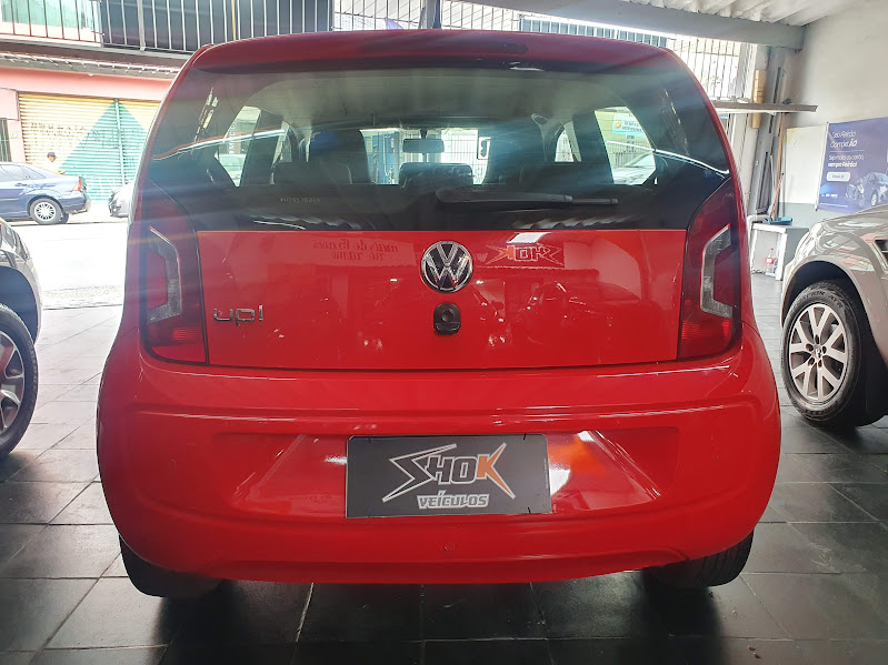 Volkswagen Up! Vermelho