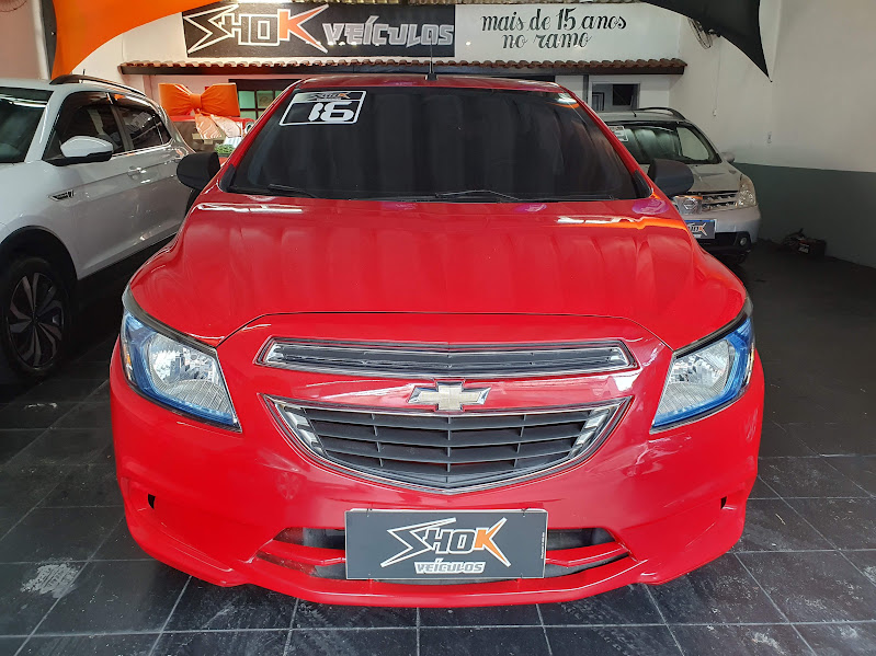 Chevrolet Onix Vermelho