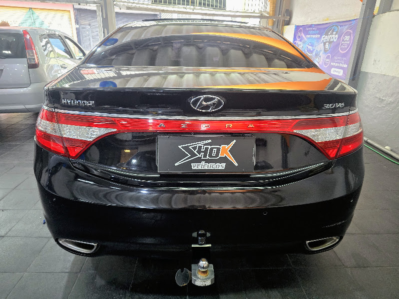Hyundai Azera Preto