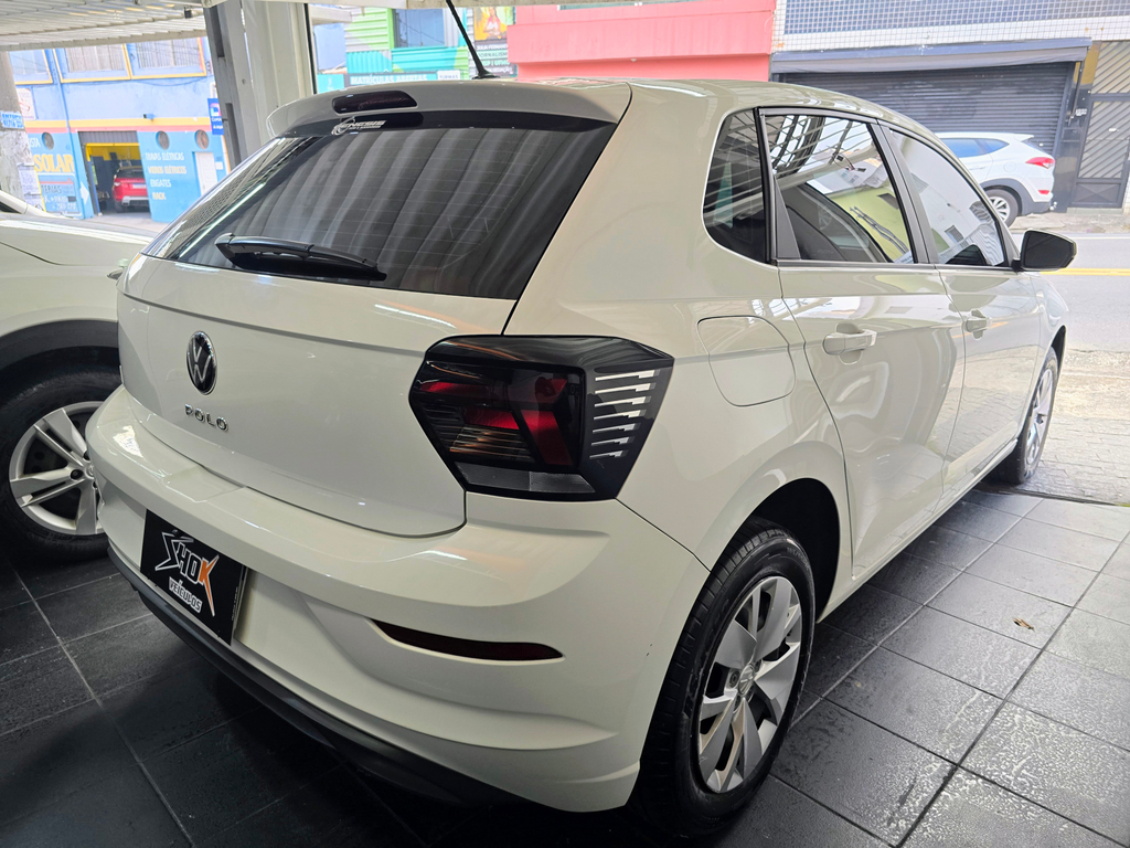 Volkswagen Polo Branco